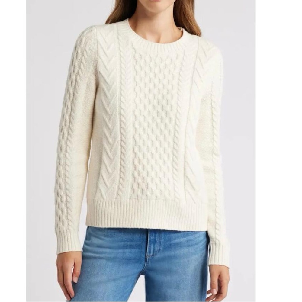 Caslon XS Cream Cable Stitch Crewneck Sweater